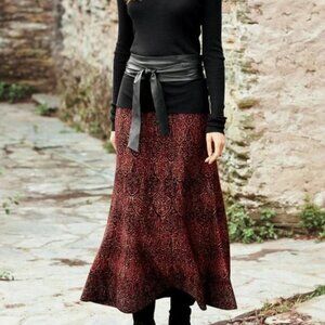 Peruvian Connection Anastasia Scalloped Skirt, Size XS, Excellent Condition